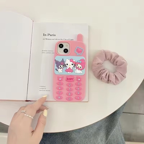 Sanrio Hotline phone case 📲 - Picture 4 of 14